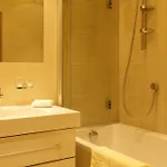 فندق Angelika
