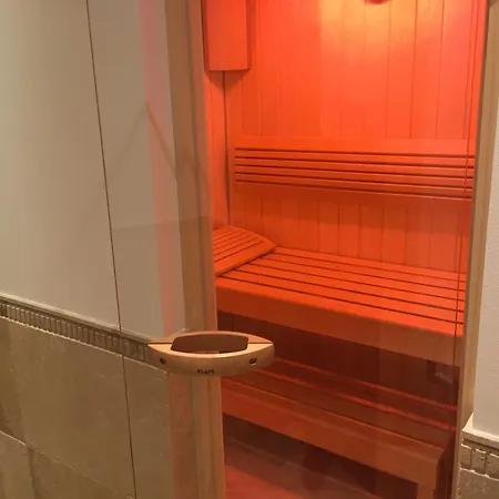 Angelika Санкт-Антон-ам-Арльберг