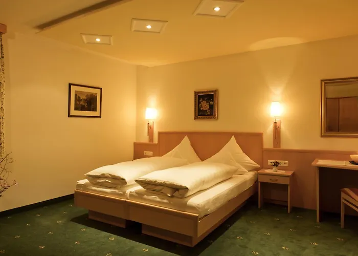 מלון Angelika 3*